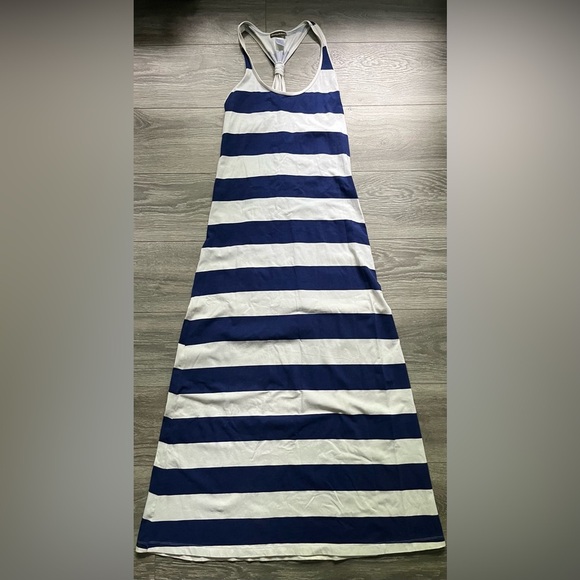 Tommy Bahama Cream Navy Striped Racer Back Sleeveless Summer Maxi Dress Size M - Picture 1 of 7